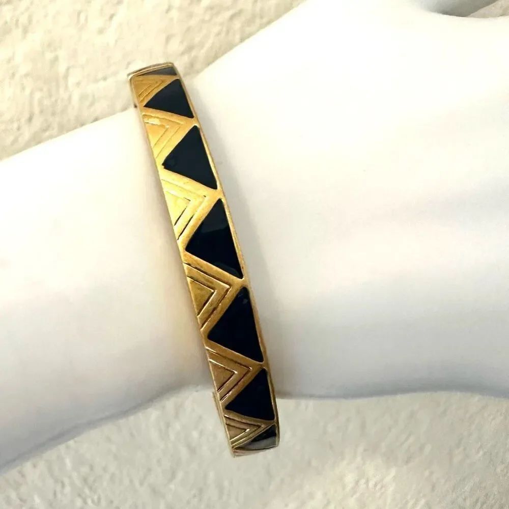 Lia Sophia "On Point" Gold Tone & Midnight Blue Stretch Bangle Bracelet